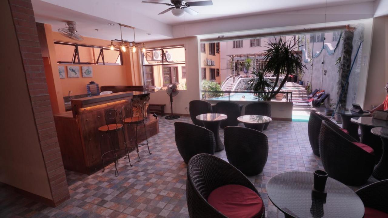 1775 Adriatico Suites Manila Bagian luar foto