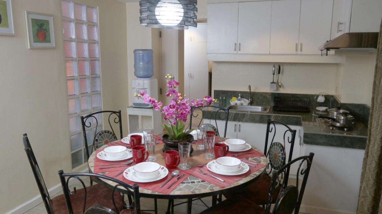 1775 Adriatico Suites Manila Bagian luar foto